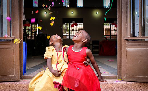 How to Write a Great Christmas Greeting to the Child You Sponsor